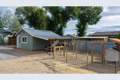 3806 NE Butte Lane, Prineville, OR 97754 - Photo 8