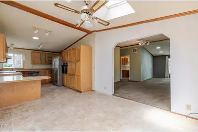 60865 Raintree Drive, Bend, OR 97701 - Photo 14