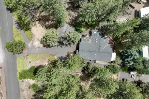 60865 Raintree Dr, Bend, OR 97701 - Photo 30