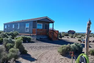 58936 Fossil Lake Rd, Christmas Valley, OR 97641 - Photo 4
