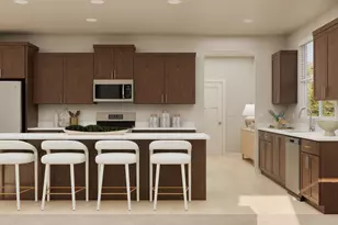 2511 NW 23rd Lp S, Redmond, OR 97756 - Photo 2