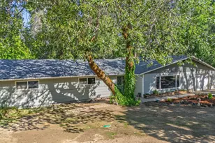 2750 Granite Hill Rd, Grants Pass, OR 97526 - Photo 1