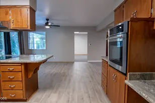 2750 Granite Hill Rd, Grants Pass, OR 97526 - Photo 14