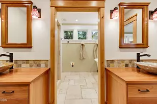 307 N Main St, Ashland, OR 97520 - Photo 42