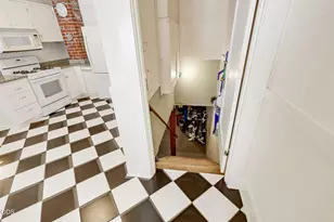 307 N Main St, Ashland, OR 97520 - Photo 58
