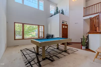 3733 Sherwood Park Drive, Medford, OR 97504 - Photo 6