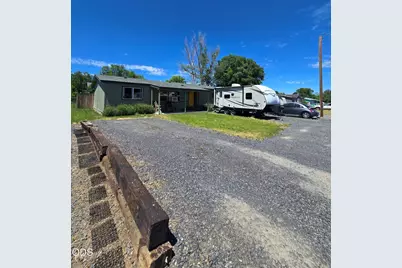 346 SW Dover Lane #UNIT 23, Metolius, OR 97741 - Photo 2