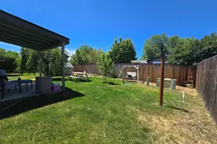 346 SW Dover Ln, Metolius, OR 97741 - Photo 10