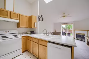 3649 SW Bobby Jones Ct SW, Redmond, OR 97756 - Photo 6