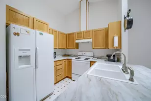3649 SW Bobby Jones Ct SW, Redmond, OR 97756 - Photo 4