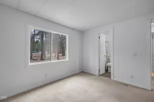 61057 Chuckanut Dr, Bend, OR 97702 - Photo 22