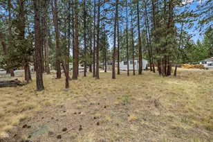 61057 Chuckanut Dr, Bend, OR 97702 - Photo 40