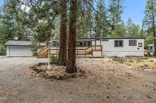 61057 Chuckanut Dr, Bend, OR 97702 - Photo 46