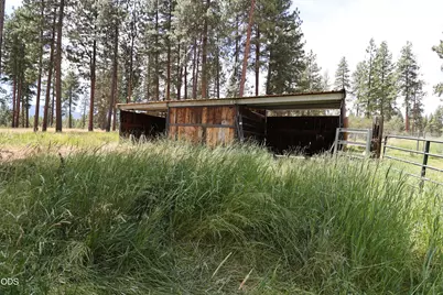 16010 Clover Creek Road, Klamath Falls, OR 97601 - Photo 4