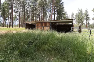 16010 Clover Creek Rd, Klamath Falls, OR 97601 - Photo 4