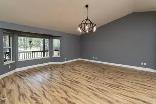 51343 Mitchell, La Pine, OR 97739 - Photo 4