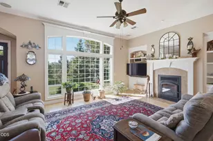 212 Isabella Ln, Grants Pass, OR 97526 - Photo 16