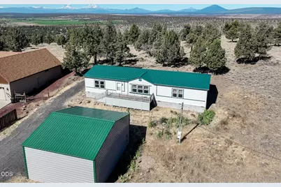 8628 SW Crater Loop Road, Terrebonne, OR 97760 - Photo 2