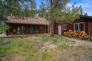 55915 Wood Duck Dr, Bend, OR 97707 - Photo 2