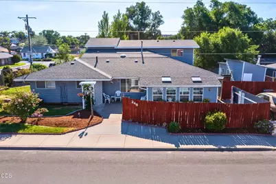 248 SE 10th Street, Madras, OR 97741 - Photo 1