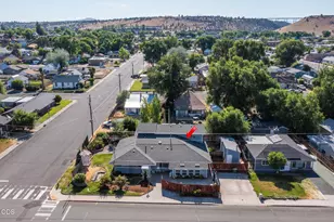 248 SE 10th St, Madras, OR 97741 - Photo 50