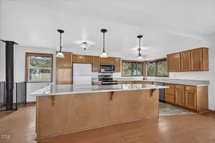 7065 Monte Vista Ct, Eagle Point, OR 97524 - Photo 12