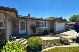 3937 Rio Vista Way, Klamath Falls, OR 97603 - Photo 2