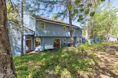 543 Serenity Lane, Grants Pass, OR 97526 - Photo 36