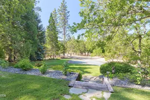 543 Serenity Ln, Grants Pass, OR 97526 - Photo 38