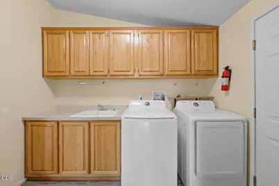 555 Freeman Road #234, Central Point, OR 97502 - Photo 14