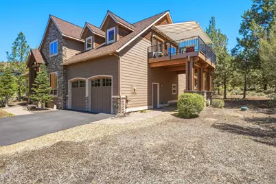 11308 Highcrest Court, Redmond, OR 97756 - Photo 1
