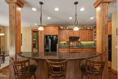 11308 Highcrest Court, Redmond, OR 97756 - Photo 16