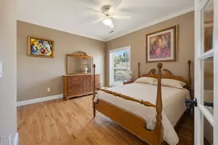 3409 Creek View Dr, Medford, OR 97504 - Photo 22
