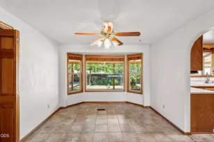 1467 Bluebonnet Ave, Medford, OR 97504 - Photo 8