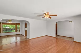 1467 Bluebonnet Ave, Medford, OR 97504 - Photo 6