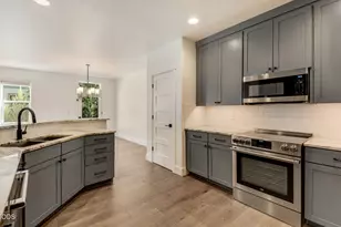 1641 W Hill Ave, Sisters, OR 97759 - Photo 14
