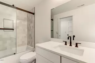 1641 W Hill Ave, Sisters, OR 97759 - Photo 22
