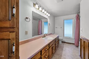 19572 Apache Rd, Bend, OR 97702 - Photo 26