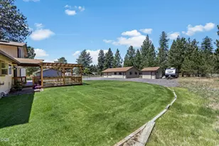 19572 Apache Rd, Bend, OR 97702 - Photo 54