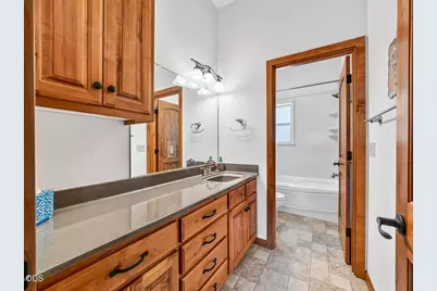 27458 Rocky Point Road, Klamath Falls, OR 97601 - Photo 18