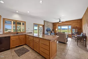 65055 Old Bend Redmond Hwy, Bend, OR 97703 - Photo 16