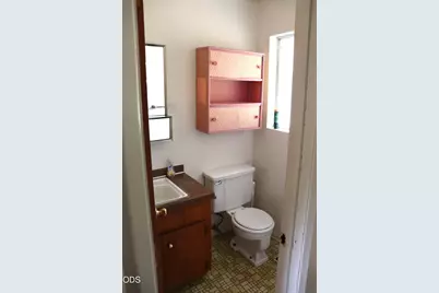 711 SW Rogue River Avenue, Grants Pass, OR 97526 - Photo 14