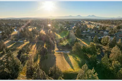 3721 SW Tommy Armour Lane, Redmond, OR 97756 - Photo 38
