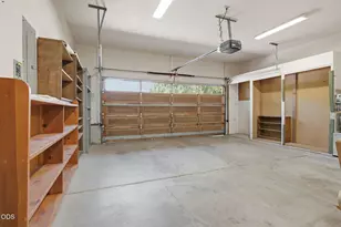 2868 Wilkshire Dr, Medford, OR 97504 - Photo 20