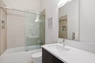 210 SW Log Ct, Bend, OR 97702 - Photo 30