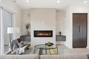 210 SW Log Ct, Bend, OR 97702 - Photo 6