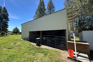 17299 White Oak Pl, Bend, OR 97707 - Photo 52