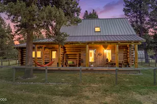 17299 White Oak Pl, Bend, OR 97707 - Photo 2