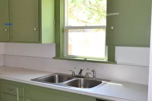 322 SE L St, Grants Pass, OR 97526 - Photo 6
