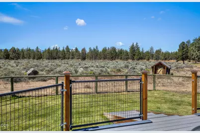 67183 Harrington Loop Road, Bend, OR 97703 - Photo 38